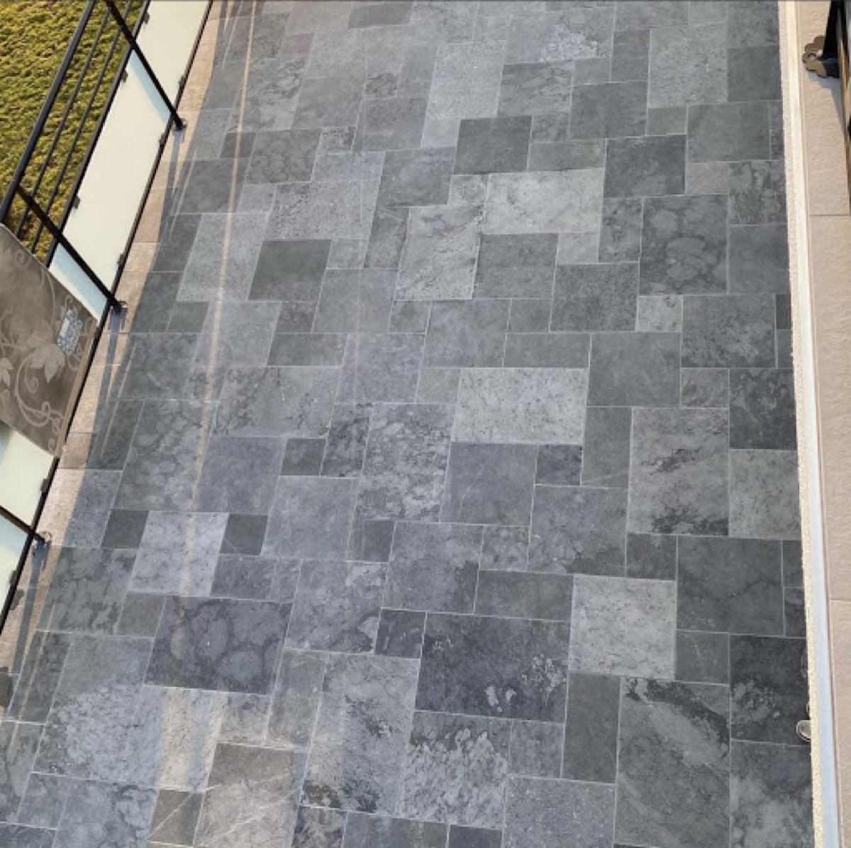 Pose de carrelage extérieur